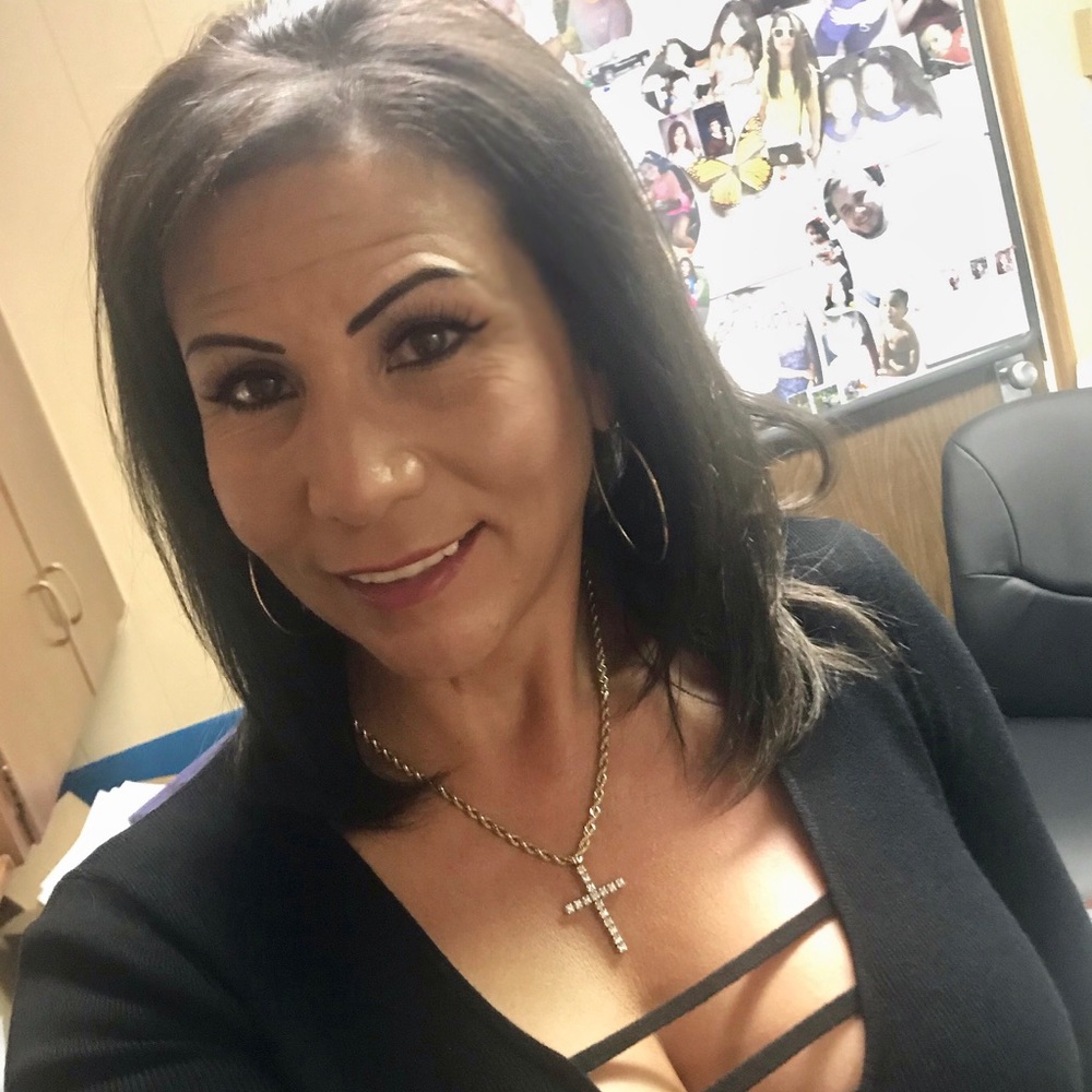 Meet your Posher, Sylvia